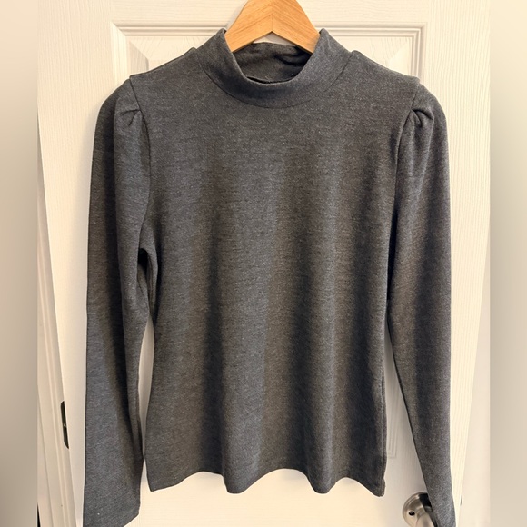 White House Black Market Charcoal Long Sleeve Top - Picture 3 of 4